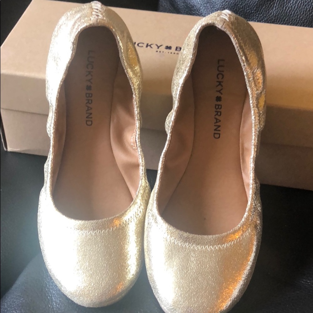 Gold flats